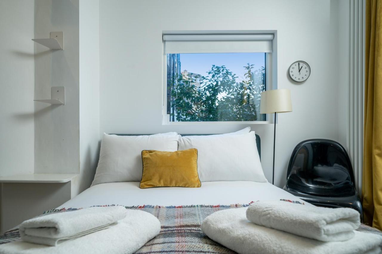 Sleek Flat With Communal Courtyard London Exteriör bild