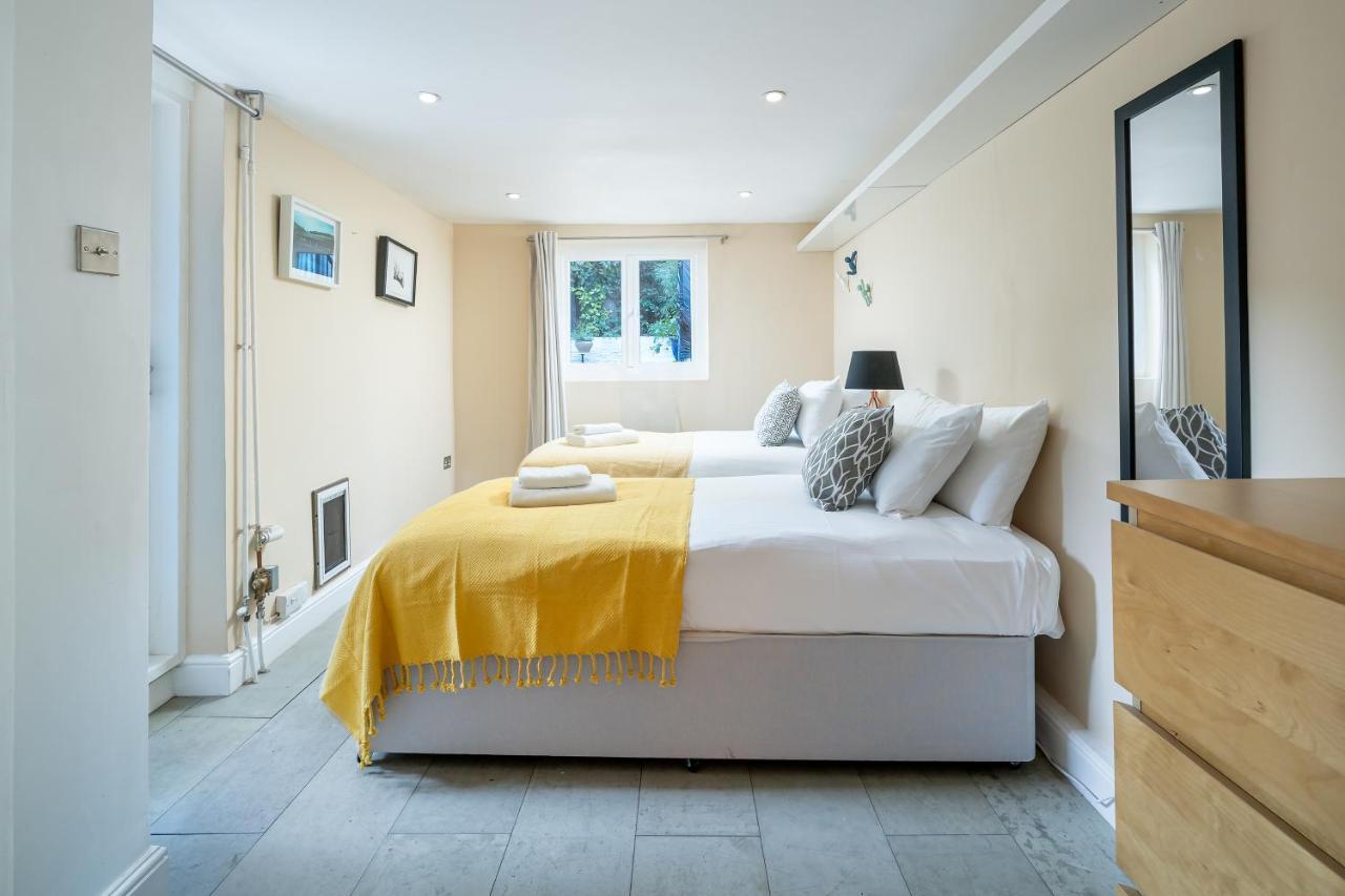 Sleek Flat With Communal Courtyard London Exteriör bild